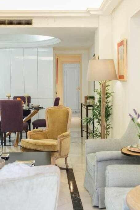 סביליה Apartamento Boutique Abades מראה חיצוני תמונה