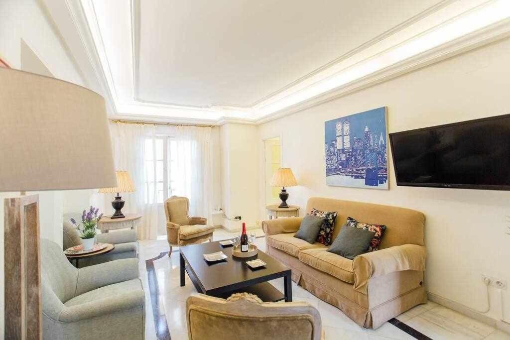 סביליה Apartamento Boutique Abades מראה חיצוני תמונה
