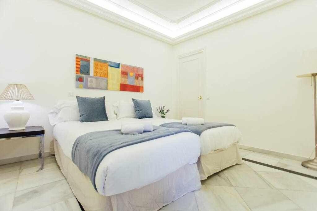 סביליה Apartamento Boutique Abades מראה חיצוני תמונה